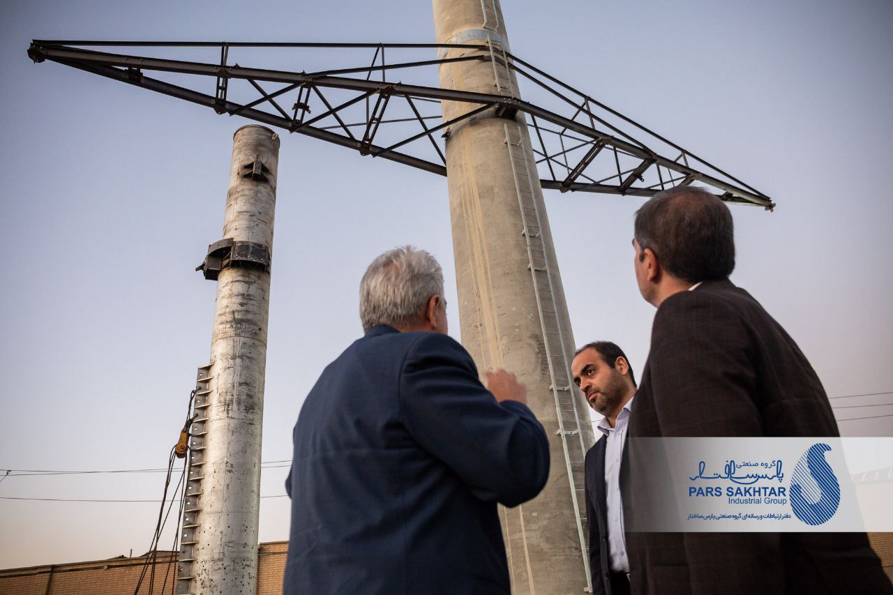 گزارش تصویری//بازدید جمعی از نمایندگان مجلس شورای اسلامی و عضو کمیسیون صنایع و معادن از شرکت های پارس ساختار و فولاد شهریار تبریز با حضور مهندس اباذر رئیس هیئت عامل گروه صنعتی پارس ساختار