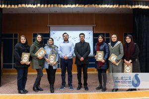 گزارش تصویری از مراسم اهدای جوایز نفرات برتر دومین دوره مسابقات ورزشی کارکنان گروه صنعتی پارس ساختار با حضور دکتر نواده اباذر مدیر ارشد اجرایی گروه صنعتی پارس ساختار /سری سوم