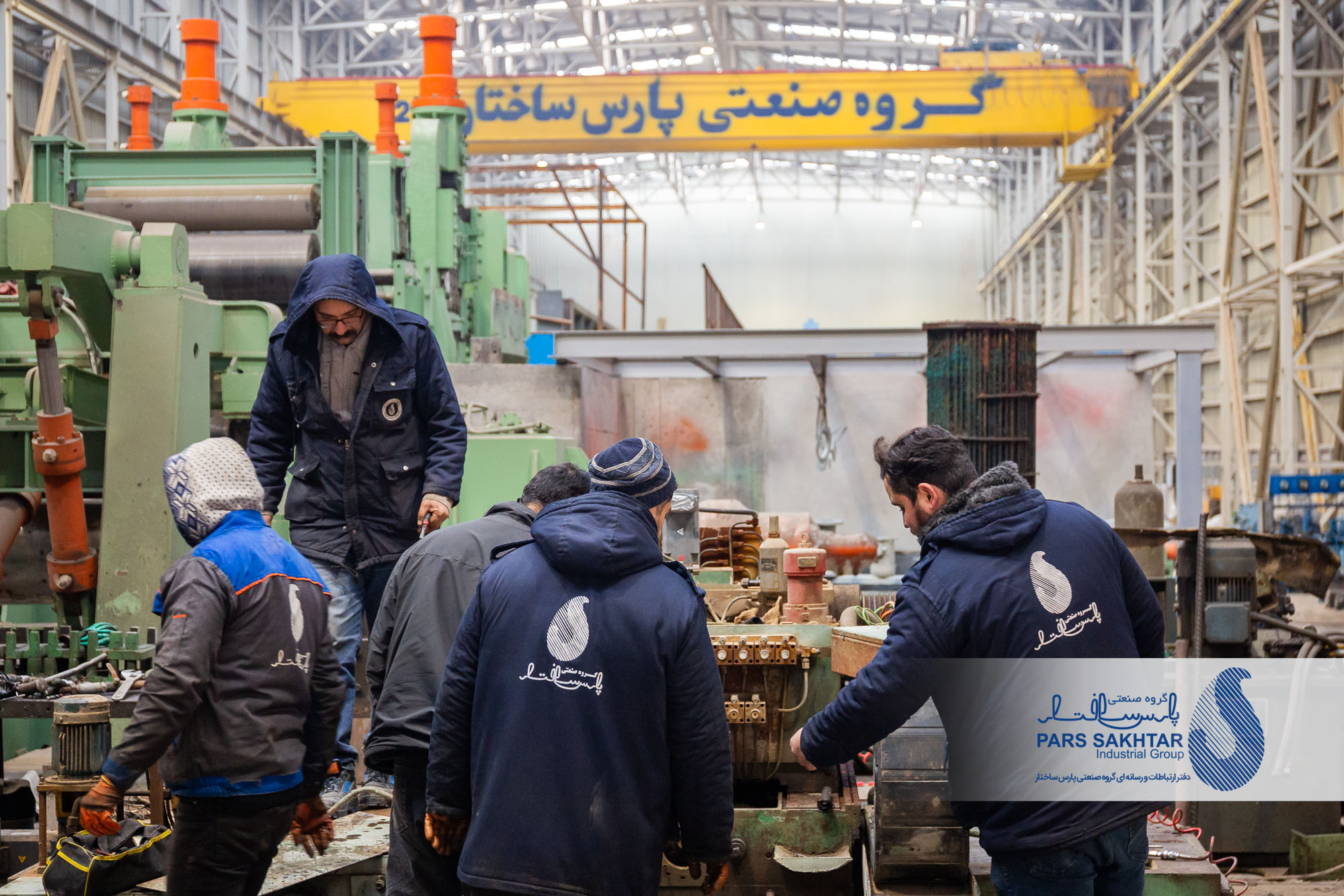 گزارش تصویری از ادامه عملیات احداث و استقرار ماشین آلات و تجهیزات مربوطه کارخانجات نورد سرد و گرم شرکت صنایع فولاد شهریار تبریز وابسته به گروه صنعتی پارس ساختار 💎پارس ساختار نماد تلاش و پویایی